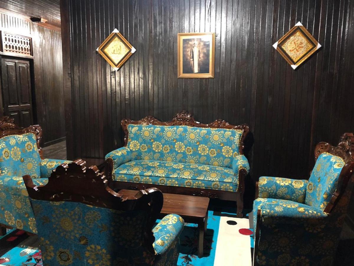 Mimi Guest House Syariah Pangkalanbuun Extérieur photo